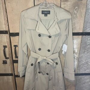 Liz Claiborne Women's Beige Trench Coat